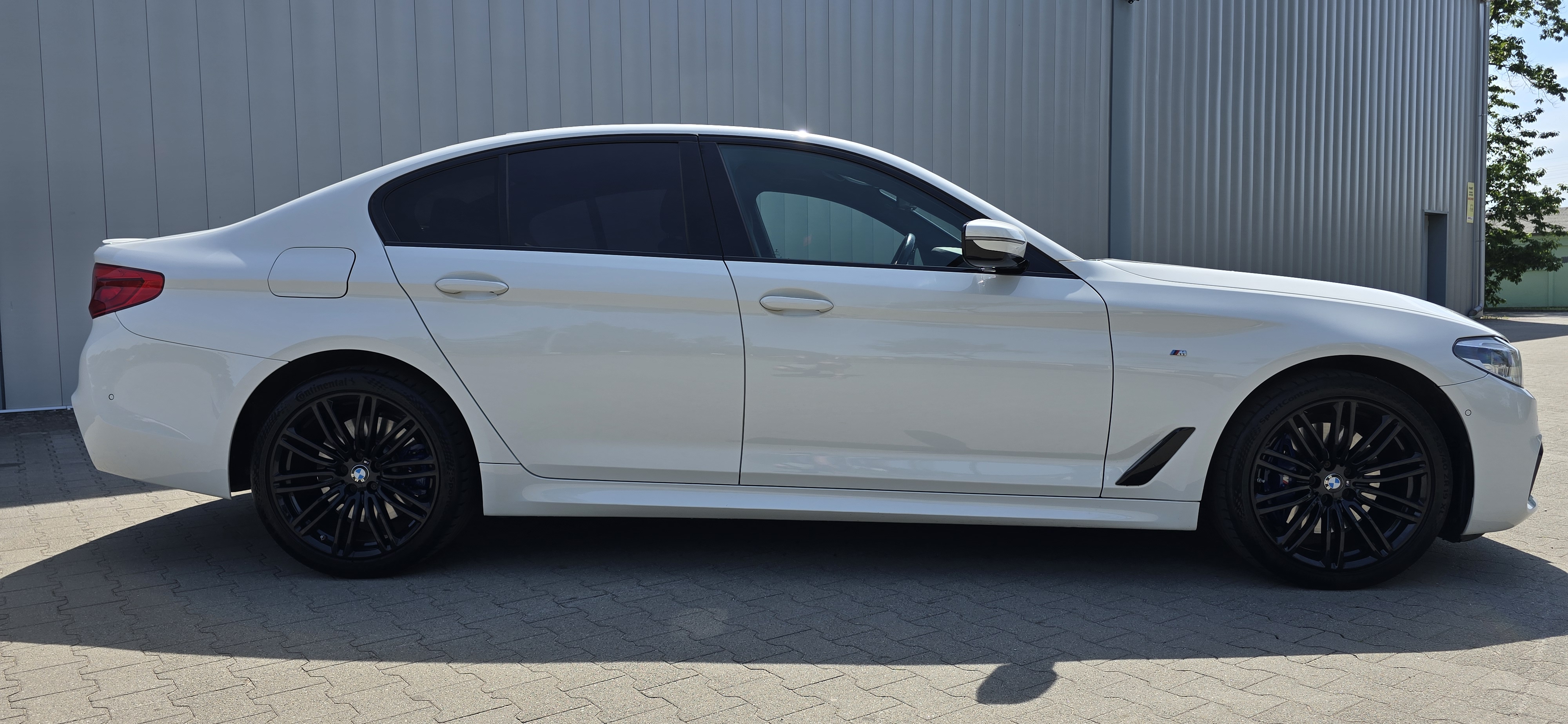 BMW G30 530i M Sport - zdjęcie 3