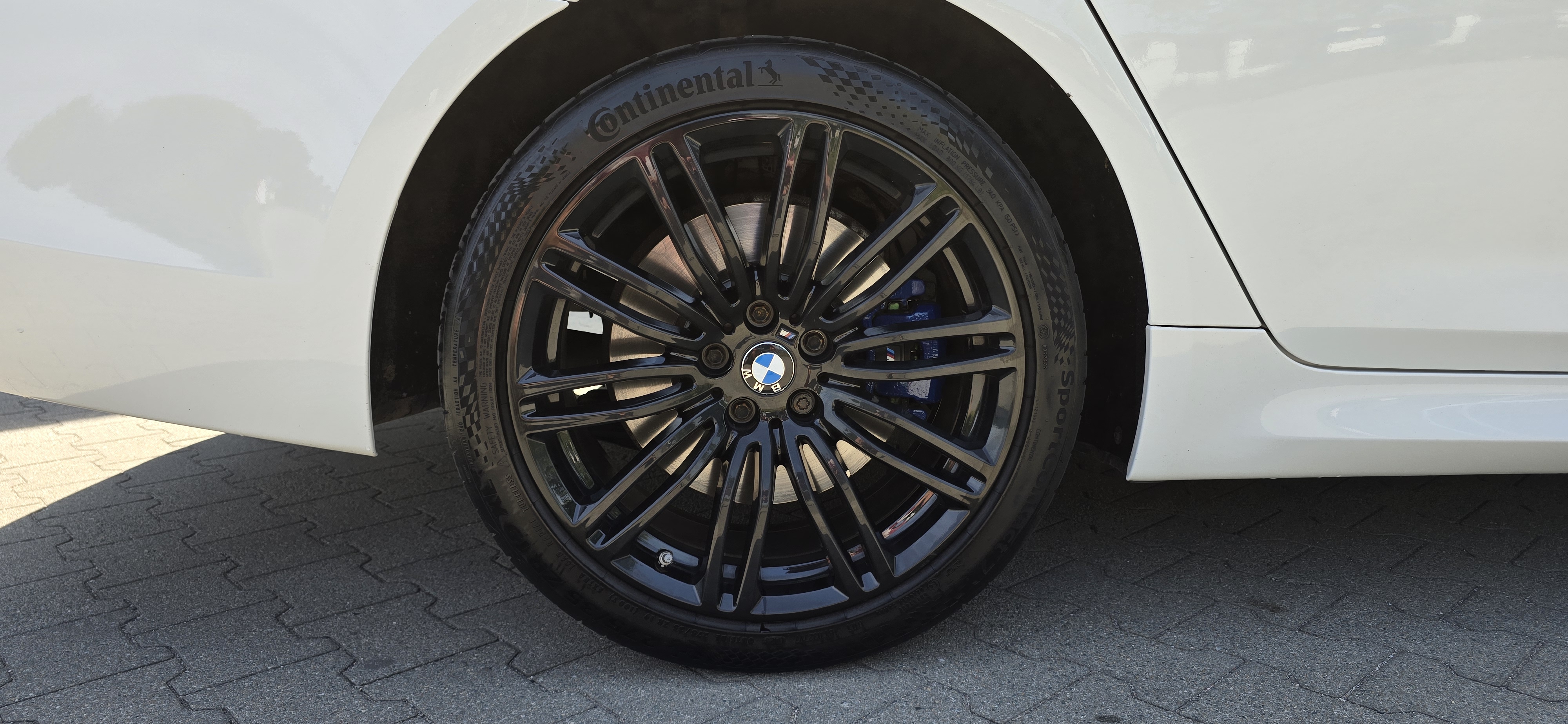 BMW G30 530i M Sport - zdjęcie 22