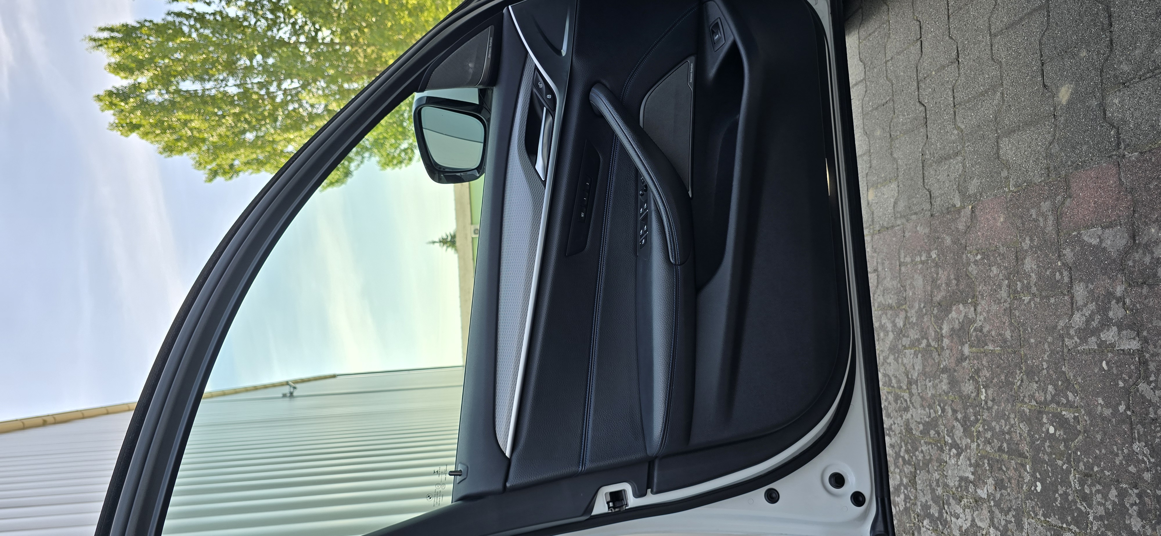BMW G30 530i M Sport - zdjęcie 10