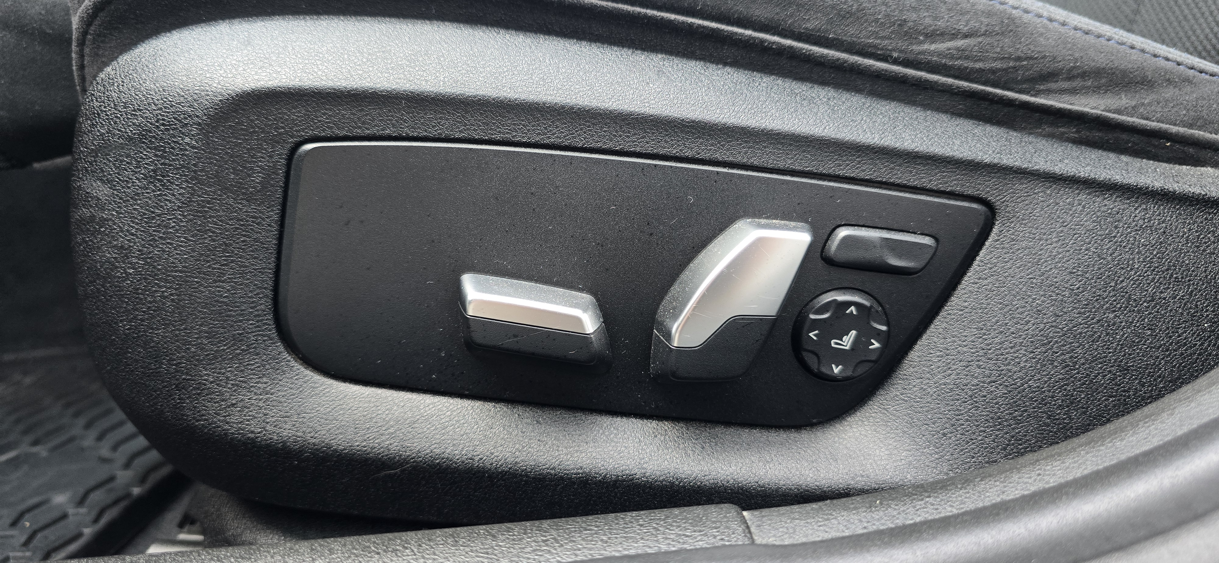 BMW G30 530i M Sport - zdjęcie 35