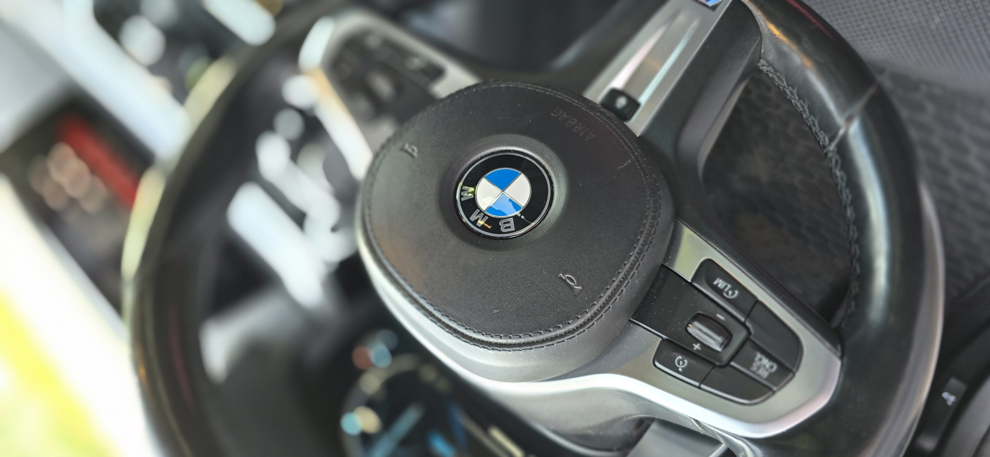 BMW M Performance detail 2